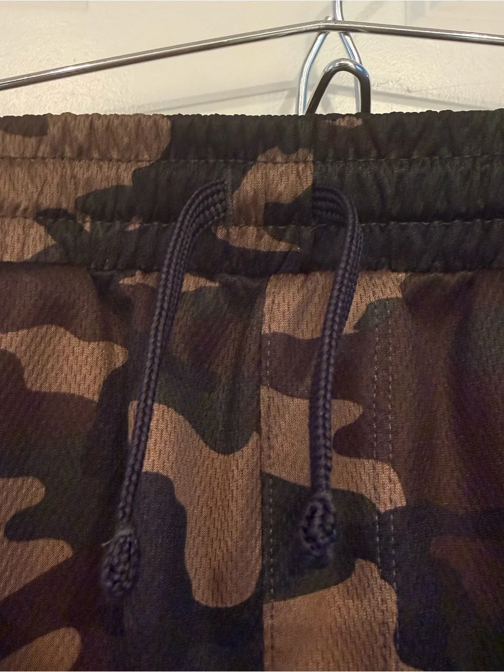 GapFit Boys Camo Athletic Basketball Shorts Size L 10-11